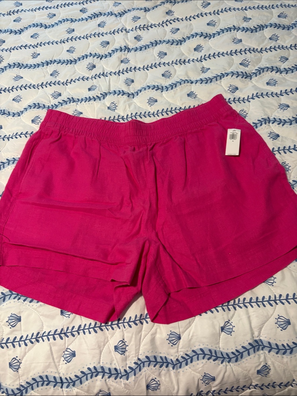 Old Navy Women's Bright Hot Pink High-Waist Elastic Shorts